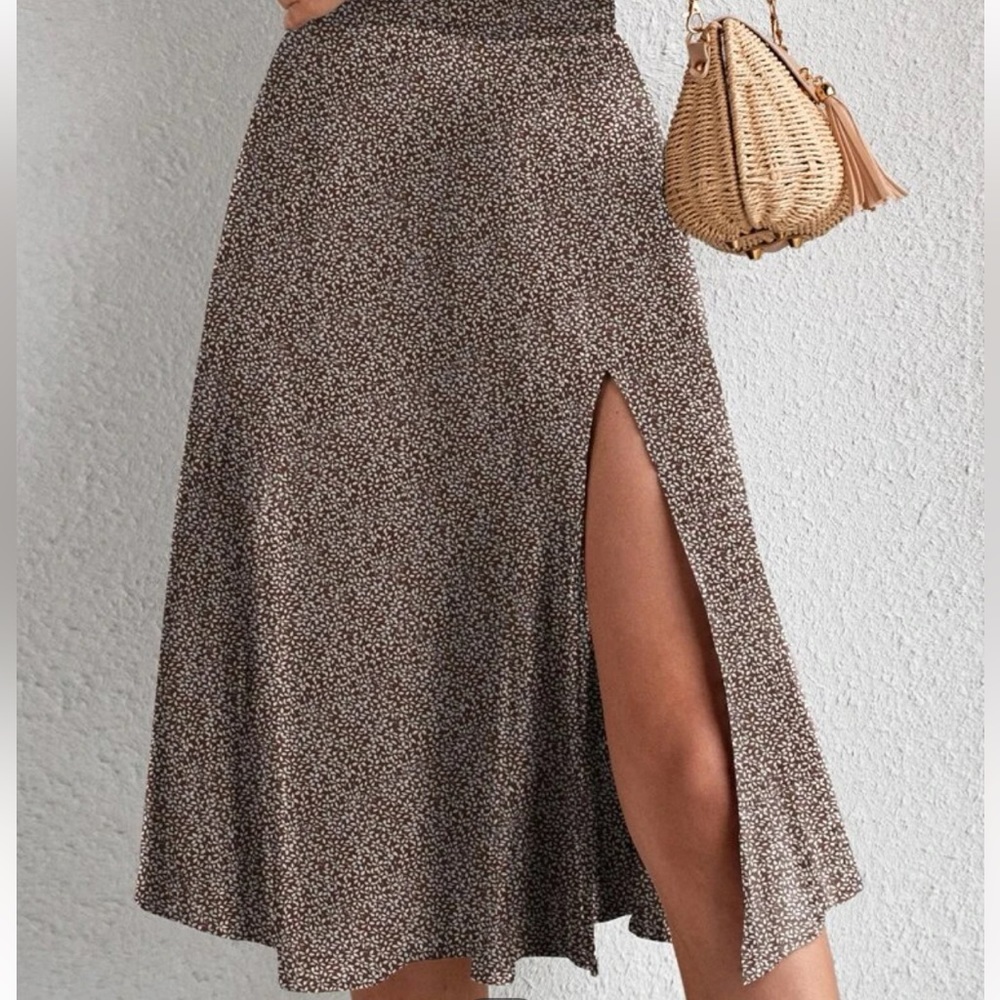 Floral Print Split Thigh Skirt